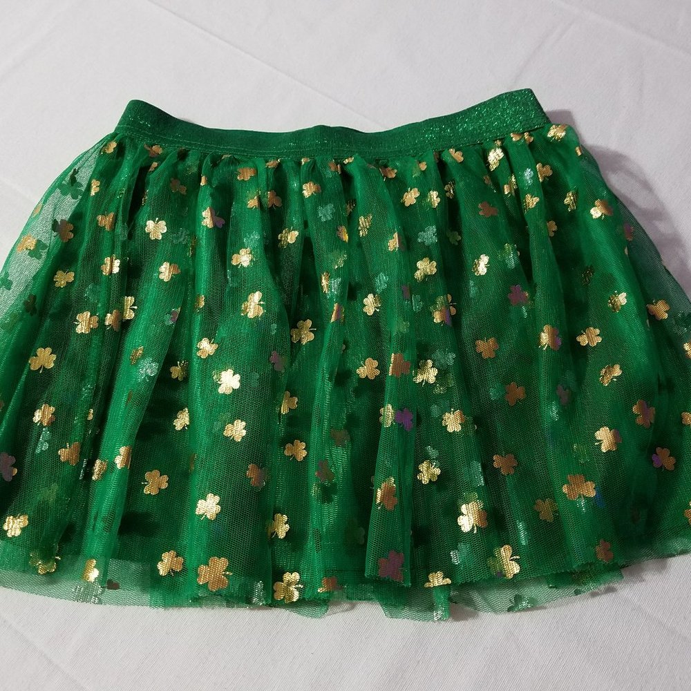 Size 7-8 elastic waist skirt Shamrock St. Patrick's Day VGUC.